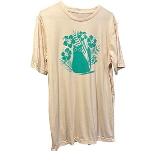 Cat Lady Box off white teal cat hibiscus graphic tee